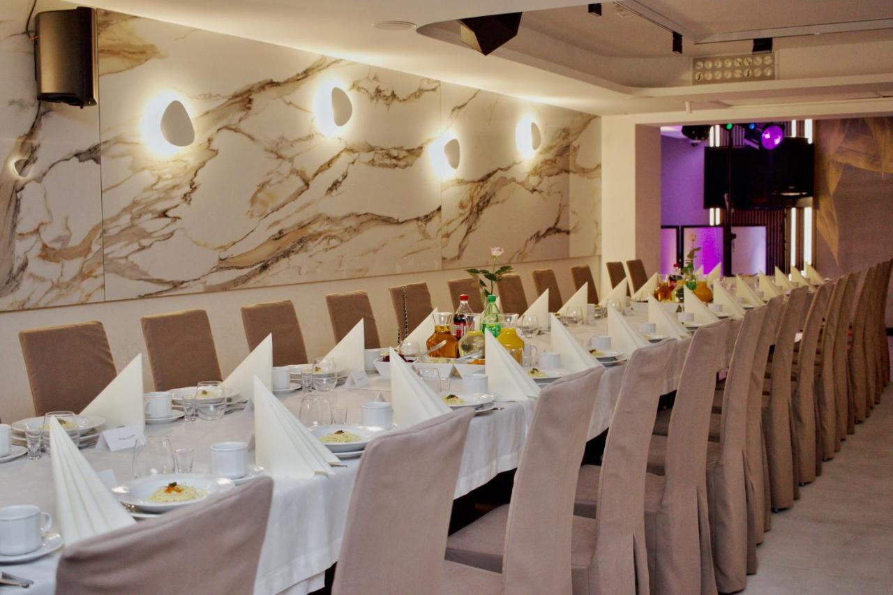 Hotel Lazur Spa & Conference Kalisz  Exterior photo